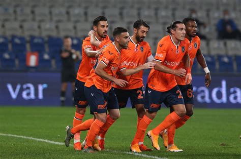 David vs. Goliath: Başakşehir hosts Champions League finalist PSG | Daily Sabah