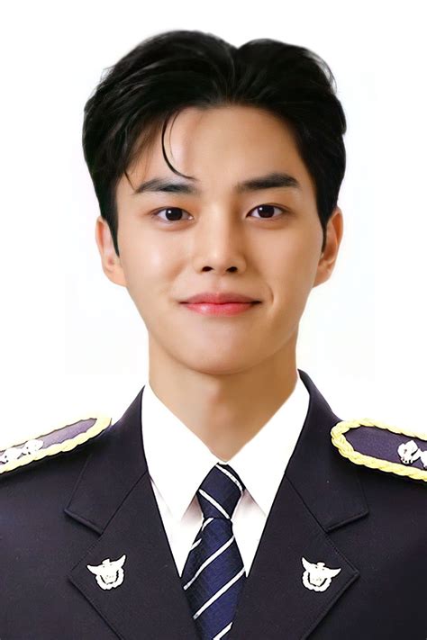 Pass Photo, Id Photo, Editing Pictures, Photo Editing, Kim Song, Song Kang Ho, Female Police ...