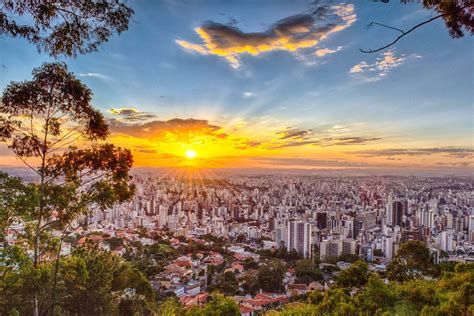 Bairros de Belo Horizonte: conheça histórias e por que visitar cada um