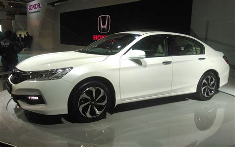 Honda Accord Hybrid Photo Gallery