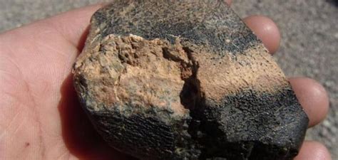 Meteorite reveals 2 billion years of volcanic activity on Mars