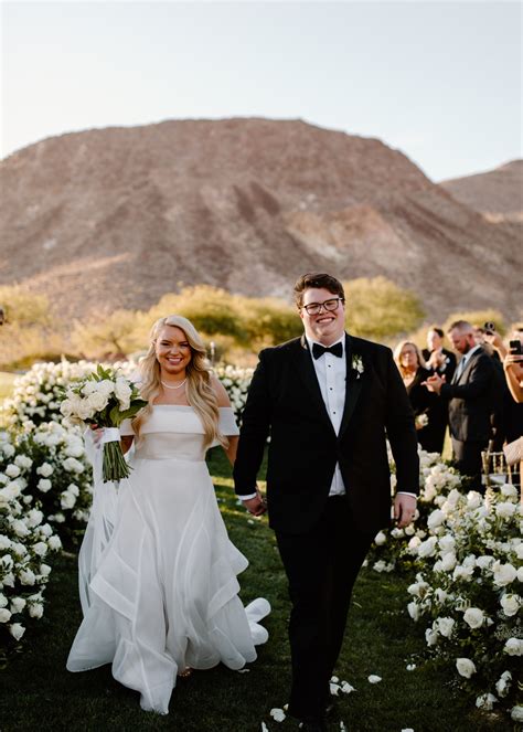 When The Groom's Dad Is A Famous Country Singer The Music Has To Be On Point