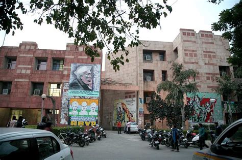 JNU VC's advisory asks students not to turn campus into shelter homes for Delhi riot victims