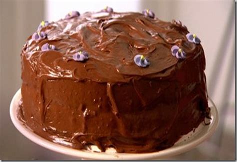 Lawson---Nigella-Feasts---old-fashioned-choc-cake | Old fashioned chocolate cake, Syrup cake ...