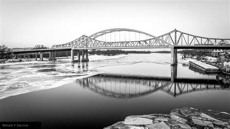 Main Channel Winter Reflections | La Crosse, Wisconsin | Mark F Devine Photography