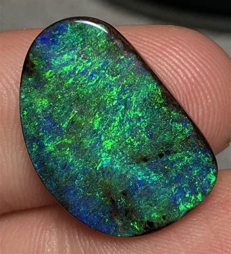 16cts Boulder Opal Stone AE52