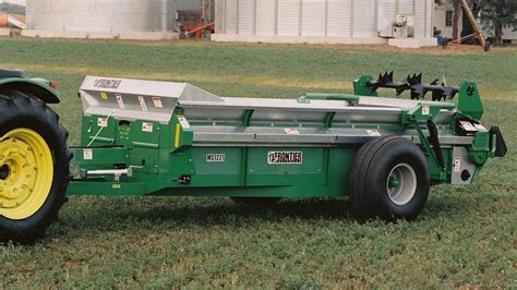 Livestock & Equine Equipment | MS11 Manure Spreaders | John Deere CA