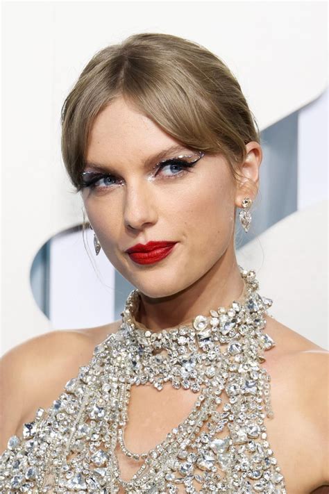 Taylor Swift Vma Makeup 2024 - Cyndy Madlen