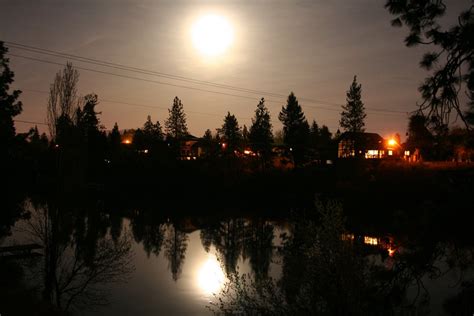 Night on the River Free Photo Download | FreeImages