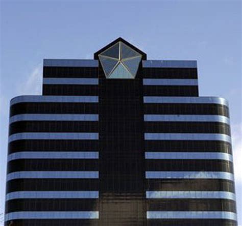 Chrysler nearing deal to refinance aid, source says - cleveland.com