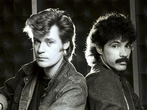 Daryl Hall files lawsuit against John Oates, but no one knows why