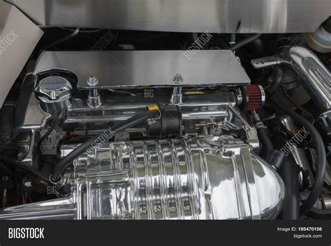 Scion Xb Engine 2006 Image & Photo (Free Trial) | Bigstock