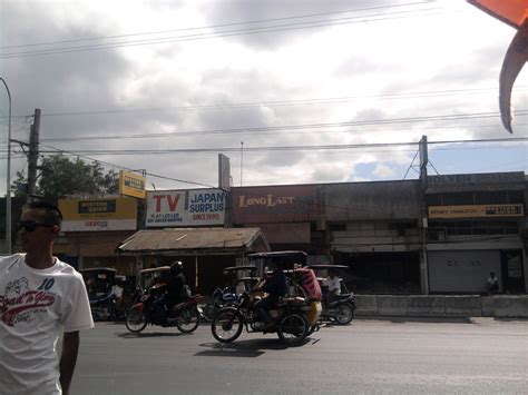 File:TV Surplus, San Vicente, Gapan City, Nueva Ecija.jpg - Philippines