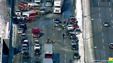 PHOTOS: Multi-vehicle crash in Illinois brings traffic to standstill - ABC7 San Francisco