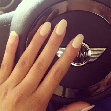 oval nails | Round nails, Pointy nails, Short acrylic nails designs