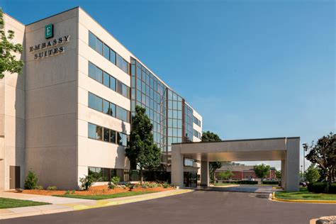 Greenwood Hospitality to manage Wisconsin Embassy Suites | Hotel Management