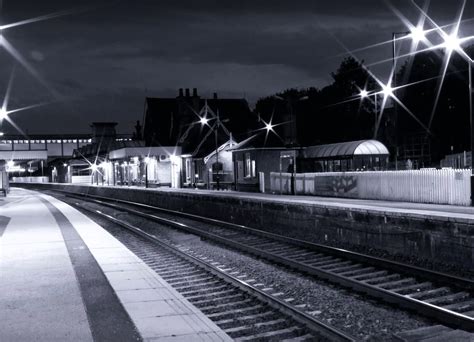 Along These Tracks Railway Blog: Wellingborough Railway Station Night ...