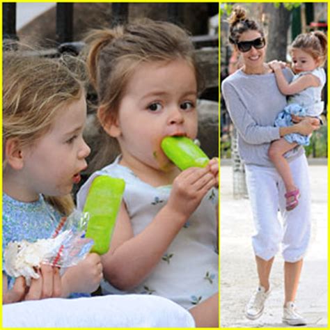 Sarah Jessica Parker: Popsicles & Park with the Twins! | Celebrity ...