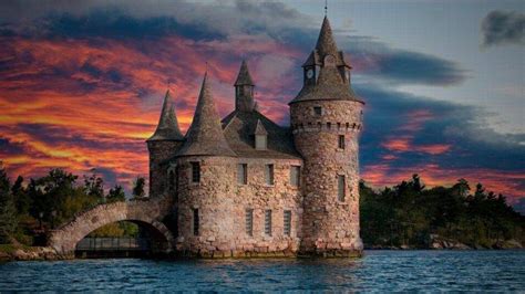 castle Wallpapers HD / Desktop and Mobile Backgrounds