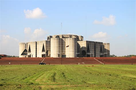 Bangladesh National Parliament - WikiArquitectura