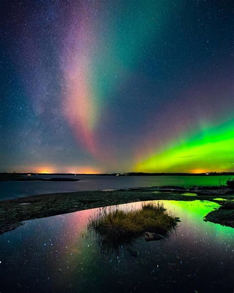 The winter night sky of Finland : r/BeAmazed