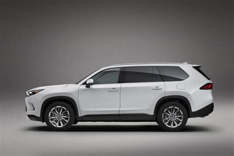 米国 トヨタ 新型 「グランドハイランダー」大型3列SUV 2023年2月8日発表| 最新自動車情報