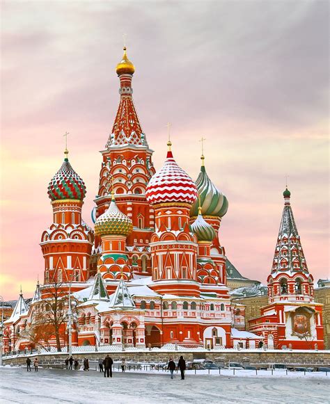 St. Basil's Cathedral | 31 Unreal Travel Destinations in Europe You Didn't Realize You Could ...