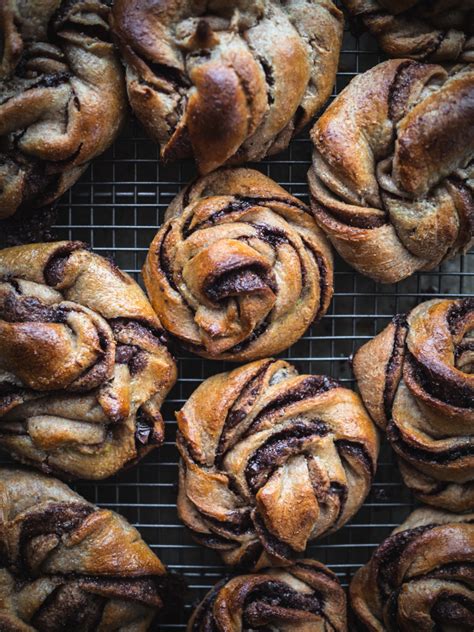 Hearty Spelt Chocolate Buns (sjokoladesnurrer) - North Wild Kitchen