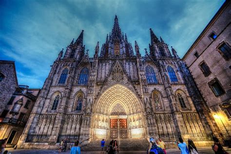 Discover the History of Barcelona Cathedral