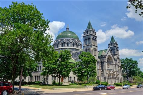 Cathedral Basilica of Saint Louis Reviews | U.S. News Travel