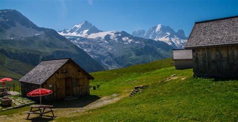 Premium Photo | Landscape of the alps in france in summer