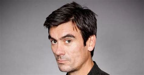 Emmerdale Cain Dingle actor Jeff Hordley ends 12-month Twitter hiatus ...