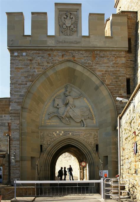 Pitsnipes Gripes: Hohenzollern Castle