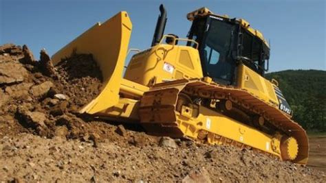 Komatsu Heavy Equipment Parts | Pivot Equipment