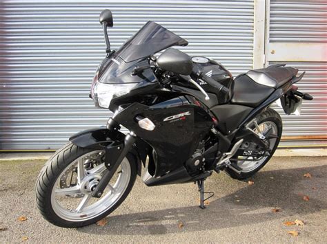 HONDA CBR250R B BLACK 8484 Miles, Great condition. | I.T.Motorcycles