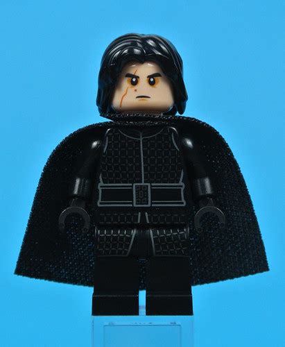 LEGO 75179 Kylo Ren's TIE Fighter review | Brickset