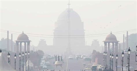 Delhi air quality drops to 'severe' again, Environment Min calls urgent meeting | Manorama English