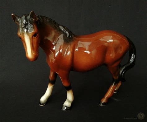 Vintage Porcelain Horse Figurine 23cm Long | FREE Delivery UK* | Horse figurine, Vintage ...