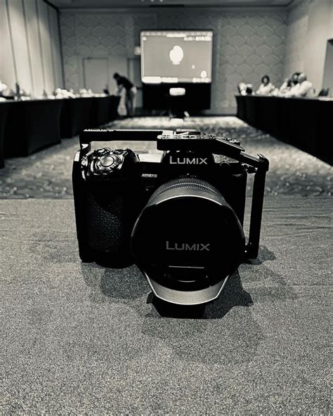 Panasonic LUMIX G9 | Panasonic lumix, Panasonic, High resolution photos