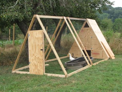 37 Free DIY Duck House / Coop Plans & Ideas that You Can Easily Build