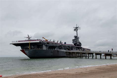 USS Lexington Museum: Review from a Navy Veteran