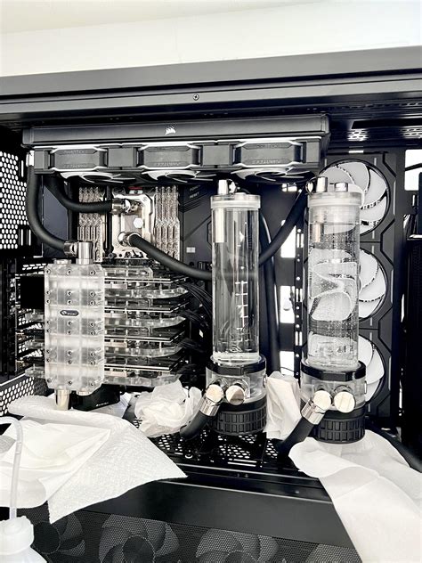 Lian Li V3000 Plus Build : r/watercooling