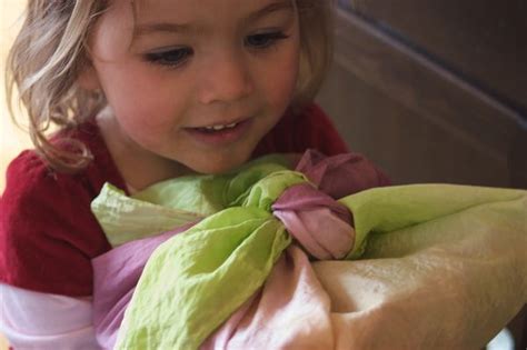 Kids Craft : : Hand Dyed Play Silks - Clean.
