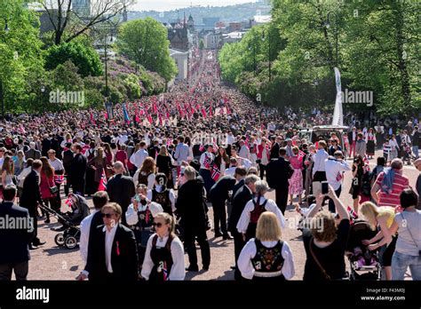 Norwegian Constitution Day parade Stock Photo - Alamy