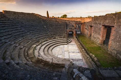 How to Visit Pompeii From Rome - Thrifty Nomads