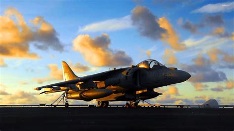 Sunset light reflecting on a Harrier Jump Jet wallpaper - Aircraft wallpapers - #47755