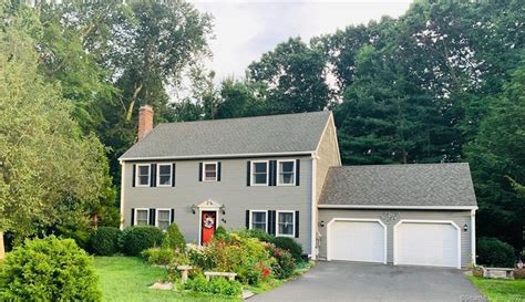 Manchester, CT Real Estate - Manchester Homes for Sale | realtor.com®