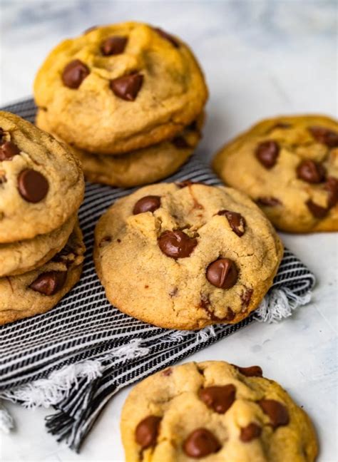 BEST Gluten Free Chocolate Chip Cookies Recipe - (VIDEO!!!)