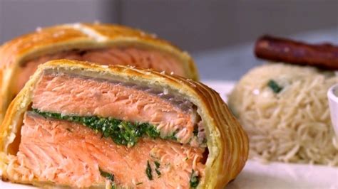 Recipe: Gordon and Tilly's salmon en croûte | Salmon en croute, Gordon ramsay salmon, Salmon ...