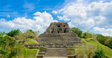 Descubren una tumba real maya en Belice con información sobre esta ...